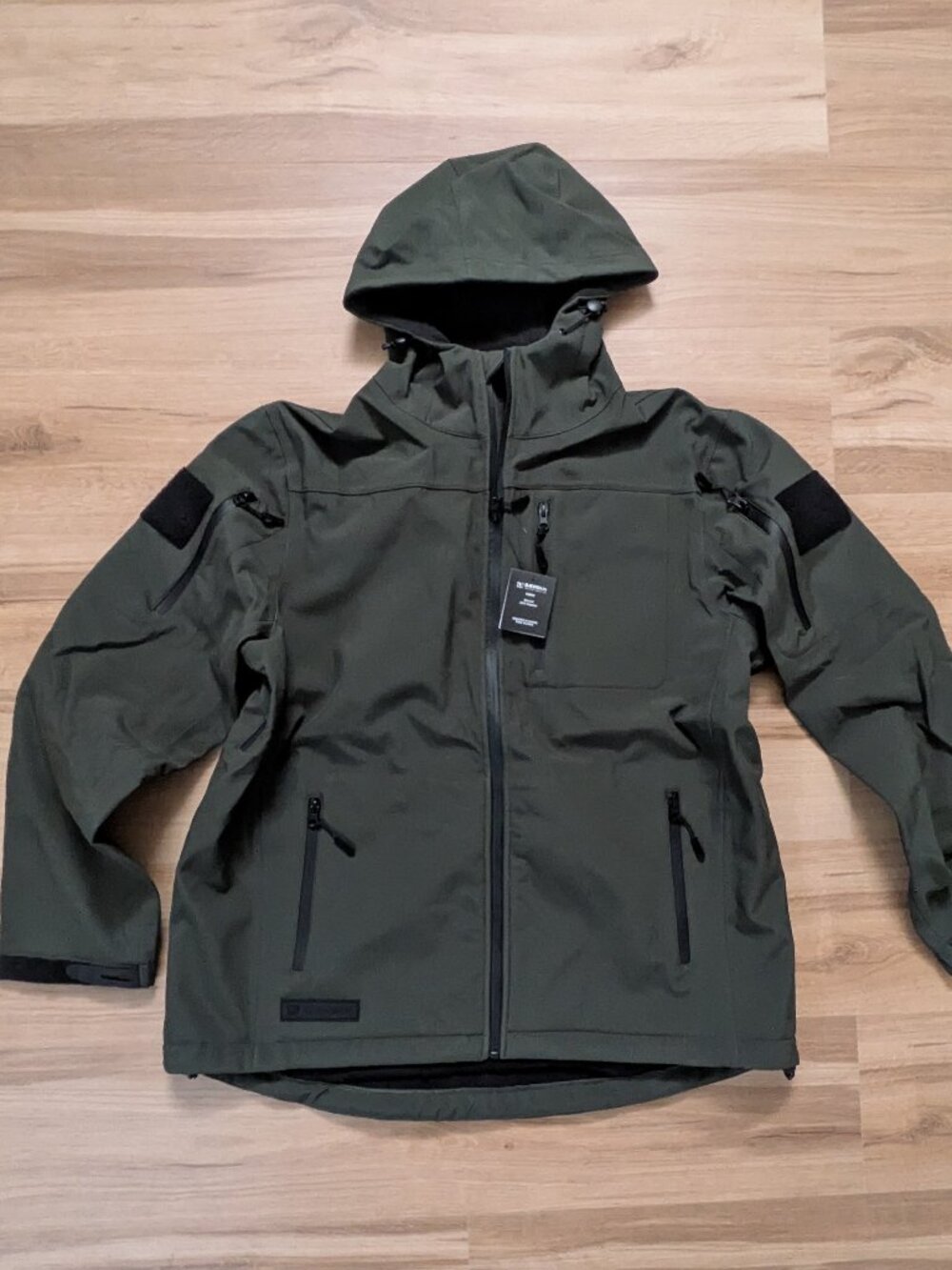 NWT Baerskin Tactical Waterproof SoftShell Jacket Men's XL Hunter Green New